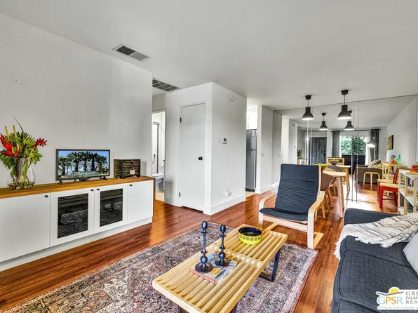 2825 N Los Felices Rd Unit 211, Palm Springs, CA 92262