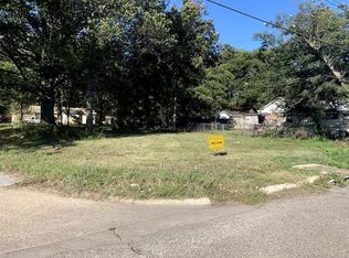 124 W Sawyer St, Blytheville, AR 72315