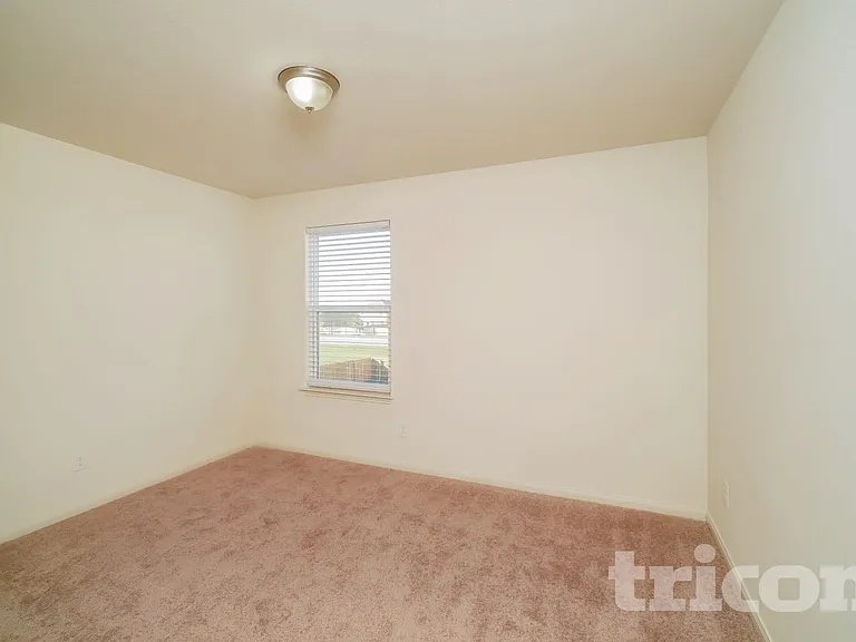 732 Shoal Crk — Photo 10