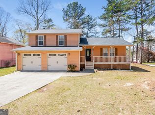 6877 Maple Grove Ct, Rex, GA 30273