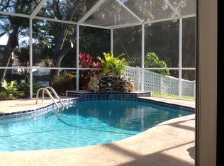18905 Pebble Run Way, Tampa, FL 33647