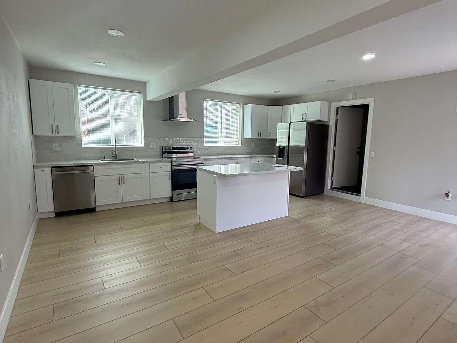 Danbury Cir, Vacaville — Photo 1