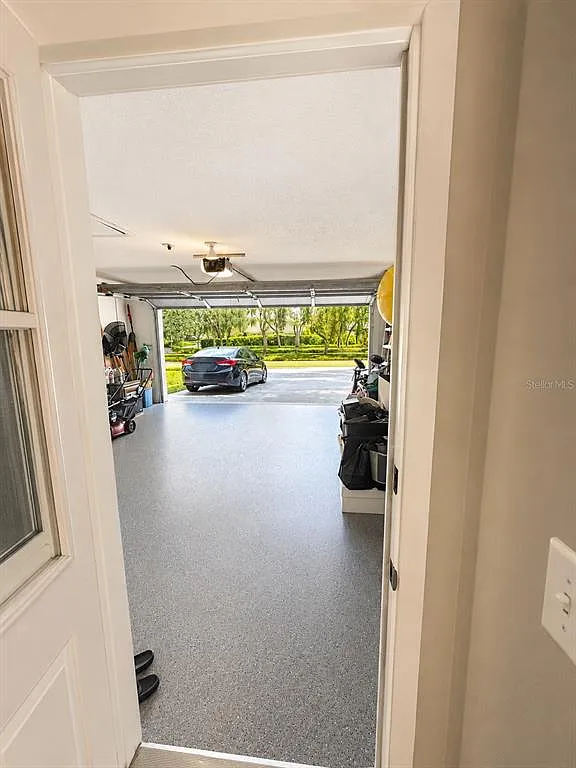 3 bed, 2.0 bath, 1771 sqft, $2,200 — Photo 3