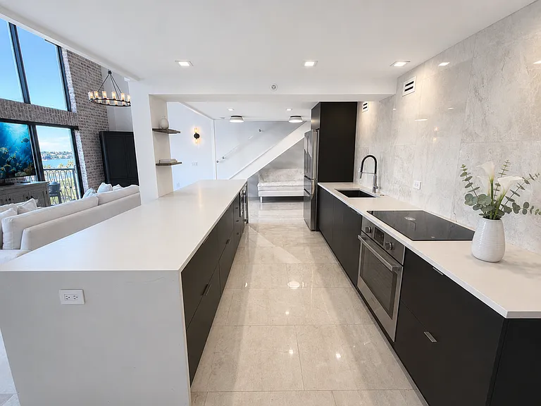101 N Clematis St #503 — Photo 7