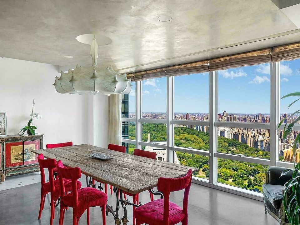 1st image of 146 W 57th St #61-T