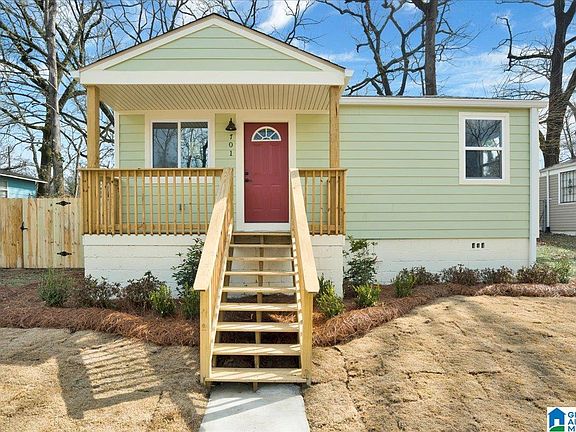 3rd image of 701 Seminole Cir