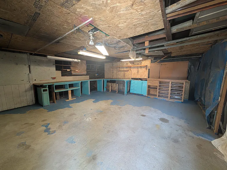 11408 E Empire Ave — Photo 21