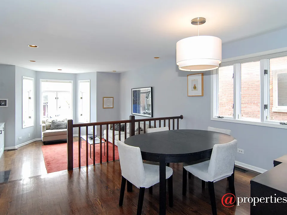 Living Room / Dining Room
