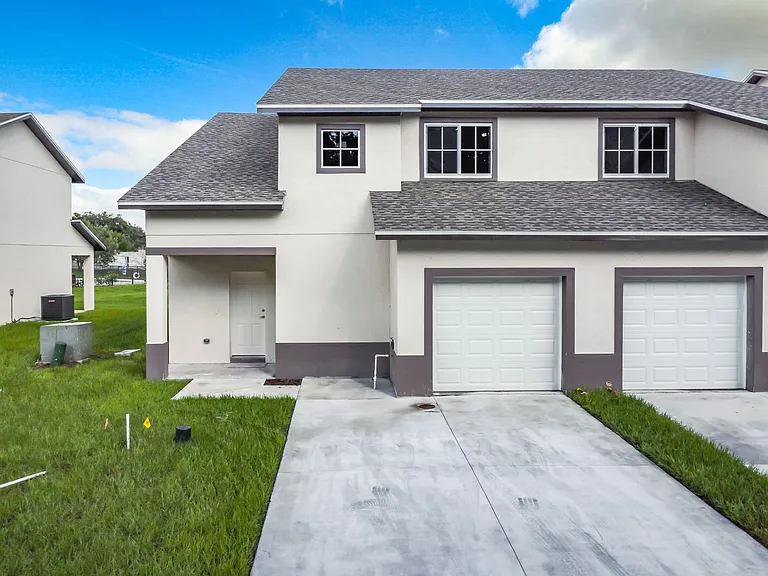 1748 Barton Towne Cir — Photo 6