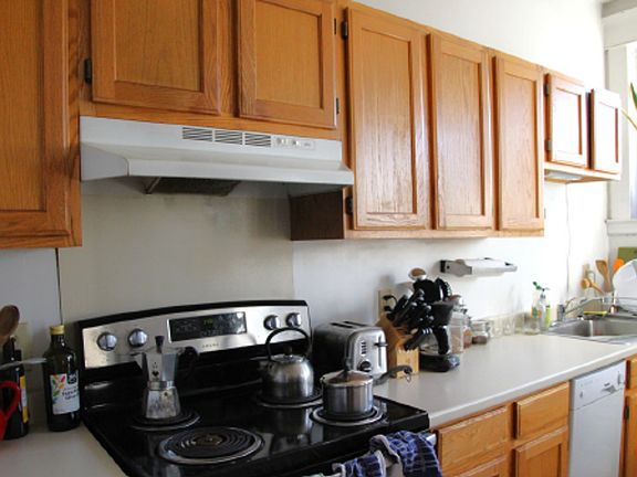 4th image of 224 Saint John St Unit 2R