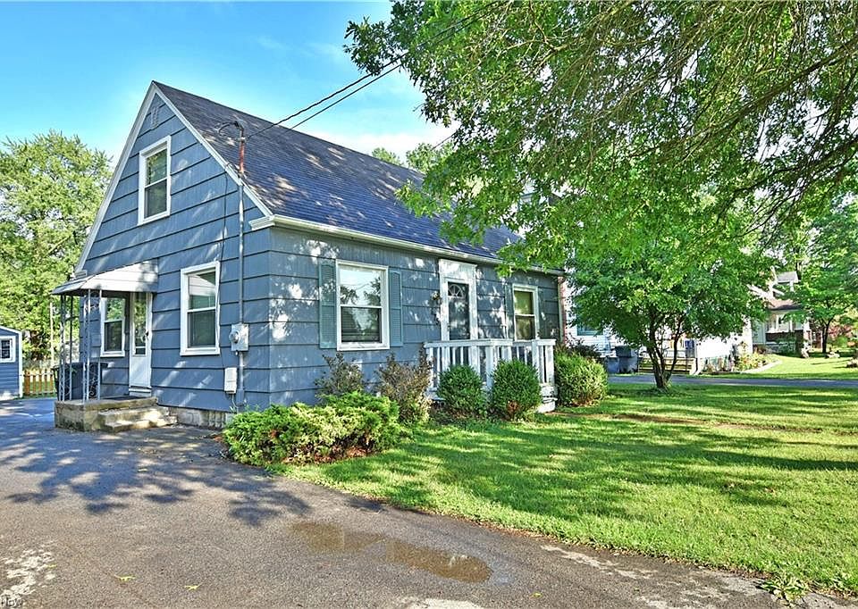 1st image of 875 Perkinswood Blvd SE