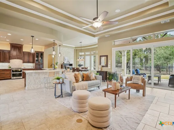 2225 Elm Cedar Dr, New Braunfels, TX 78132