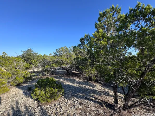 205 Center Point Rd., Bandera, TX 78003