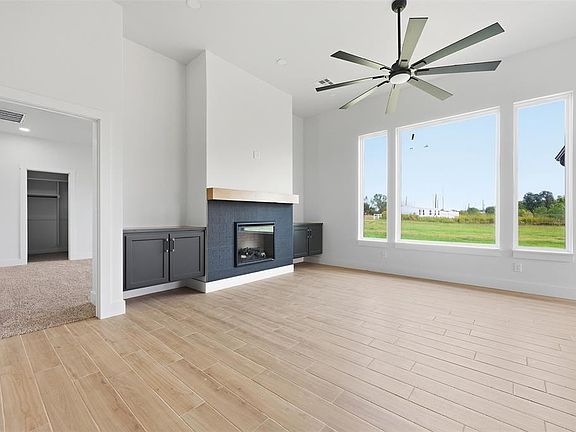 3rd image of 2180 Providence Way