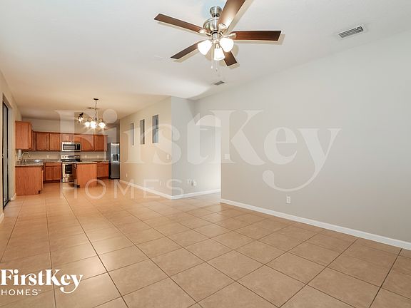 5th image of 4365 Millicent Cir