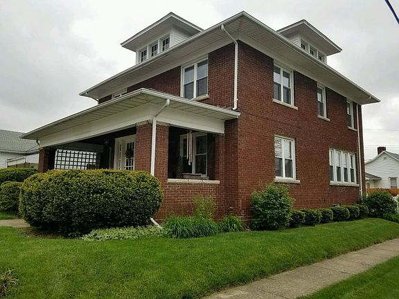 5th image of 703 Washington Ave