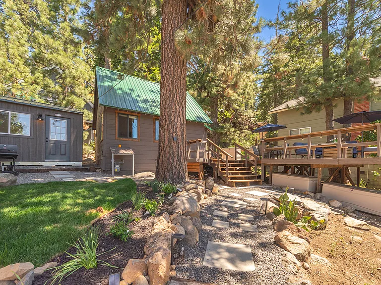 12948 Sierra Dr E — Photo 1