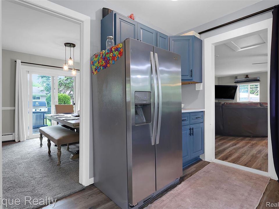 38243 Jonathan St, photo 17