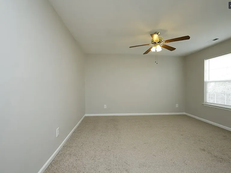 4014 Springfield Creek Dr — Photo 2