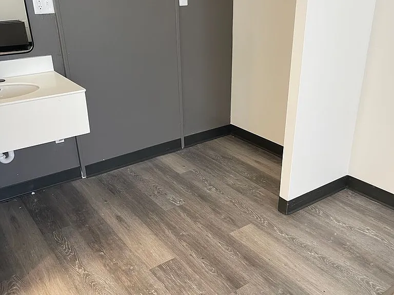 The McCoy at 8035 Apartments - Clive — Photo 64