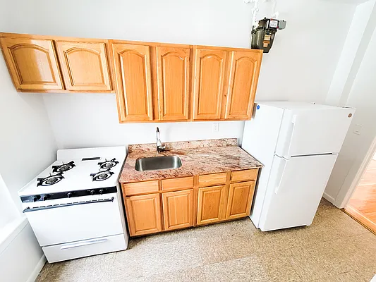 Rented by Premier One Realty LLC | media 2