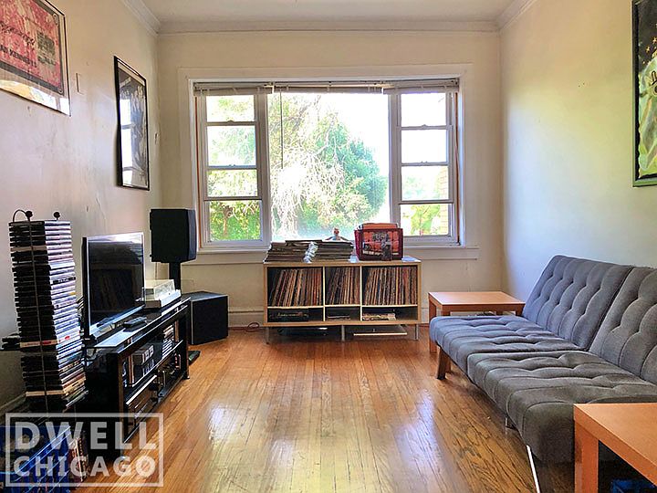 1st image of 2910 N Albany Ave #2912-3E