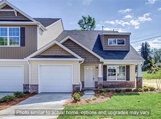 4000 Winding Vine Ln, Greensboro, NC 27410