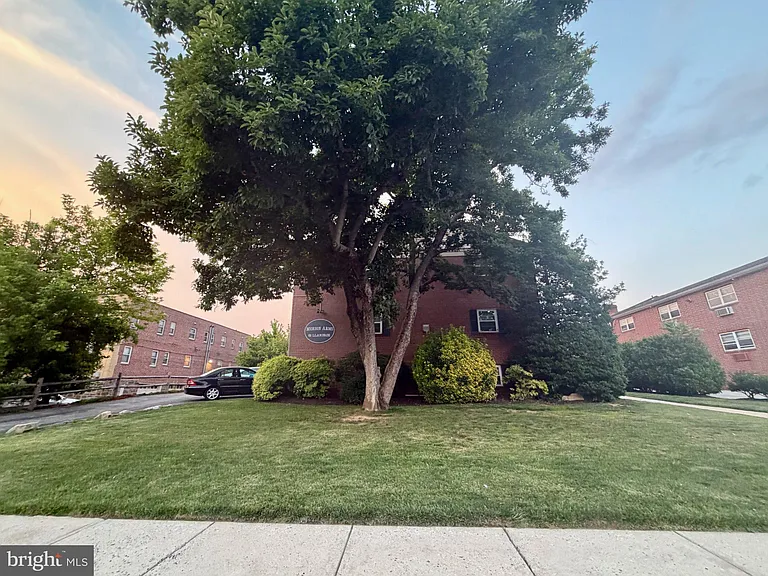 61 Llanfair Rd #C4 — Photo 23