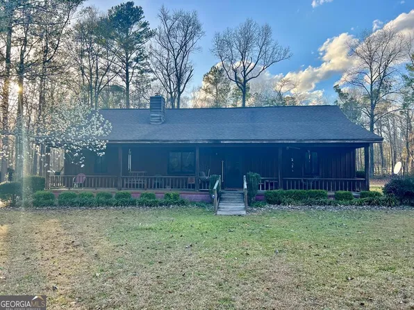 936 Twin Oaks Dr, Dublin, GA 31021