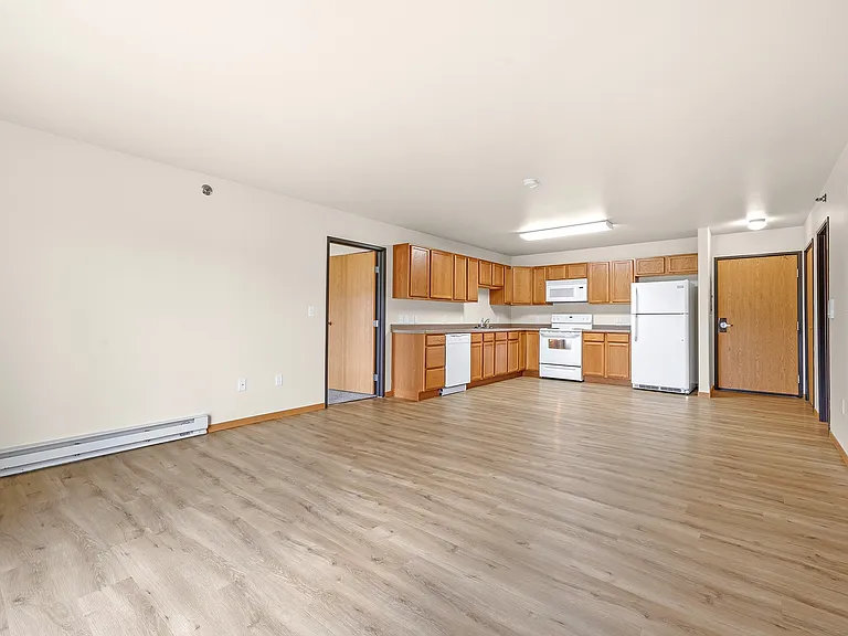 Step into modern living at Paramount at the Bluffs Apartments, where spacious interiors and contemporary finishes meet comfort and style. Enjoy effortless access to nearby amenities. Schedule your visit today and see your future home!