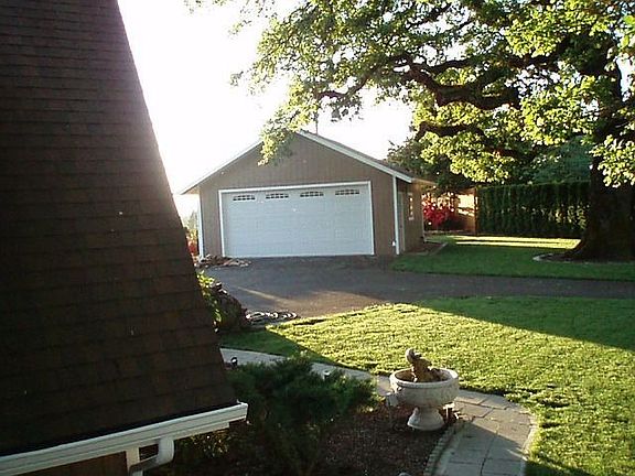 Oversize double garage