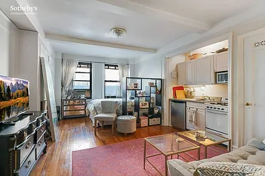 Rented by Sotheby's International Realty
