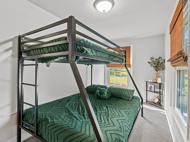 324 Washington St #1 — Photo 9