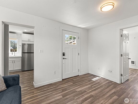 4th image of 3533 S Wilkeson Street