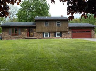 4209 Ellsworth Rd, Stow, OH 44224