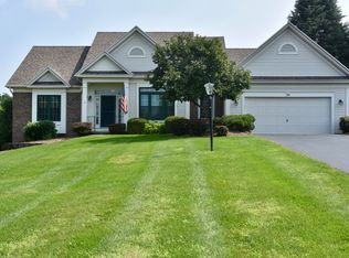 34 Chardonnay Dr, Fairport, NY 14450