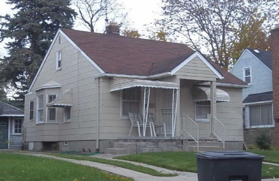 2nd image of 20466 Gallagher St