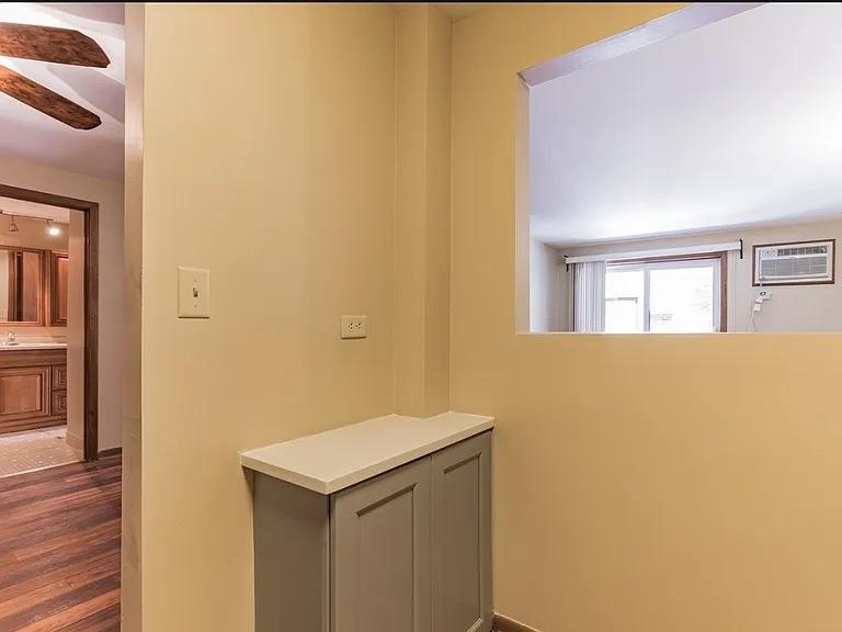 2325 N Neva Ave #104B — Photo 6