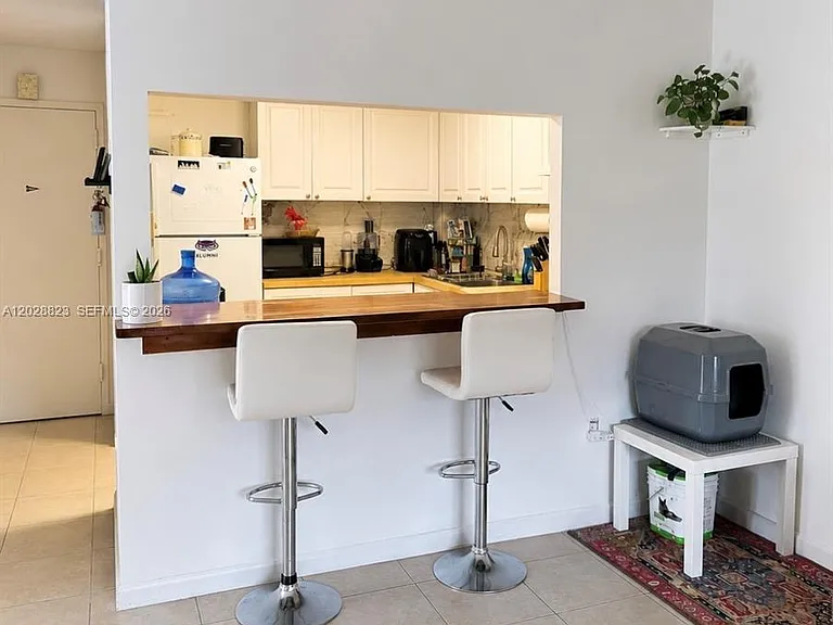 16851 NE 23rd Ave #B214 — Photo 5