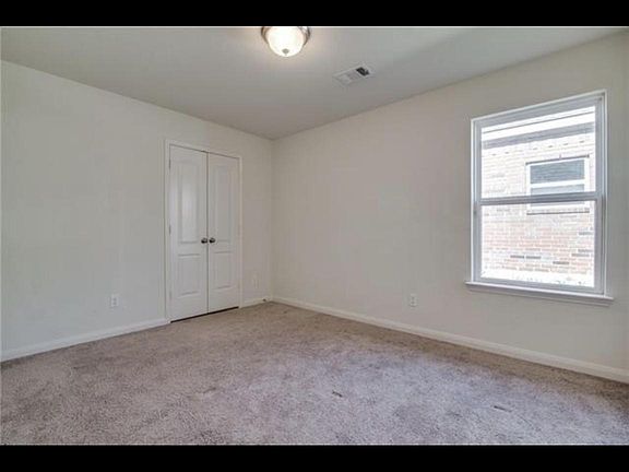 5th image of 2200 Sable Wood Dr