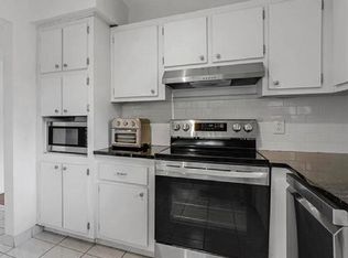 182 Lakeview Dr APT 204, Fort Lauderdale, FL 33326