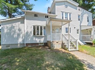 76 Elm Ave #A, Glen Cove, NY 11542