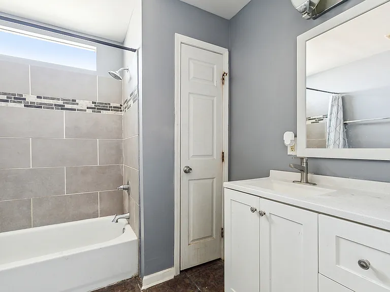 2338 Annette St #1 — Photo 9