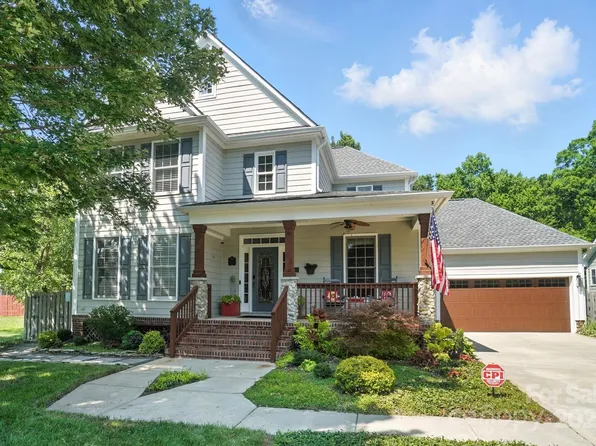 5005 Craftsman Ridge Dr, Matthews, NC 28104