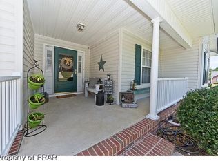 5010 Thackeray Dr, Fayetteville, NC 28306
