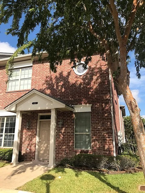 424 Forest Dr