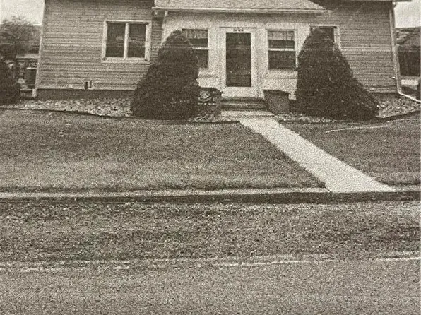8728 Breinigsville Rd, Breinigsville, PA 18031