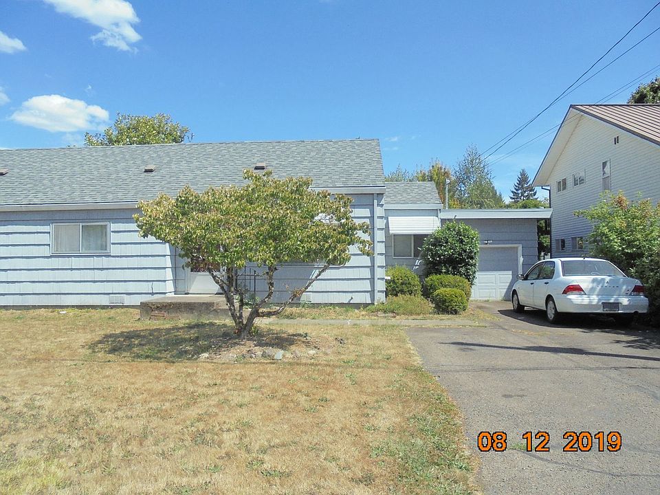 1st image of 140 SW Daniels St