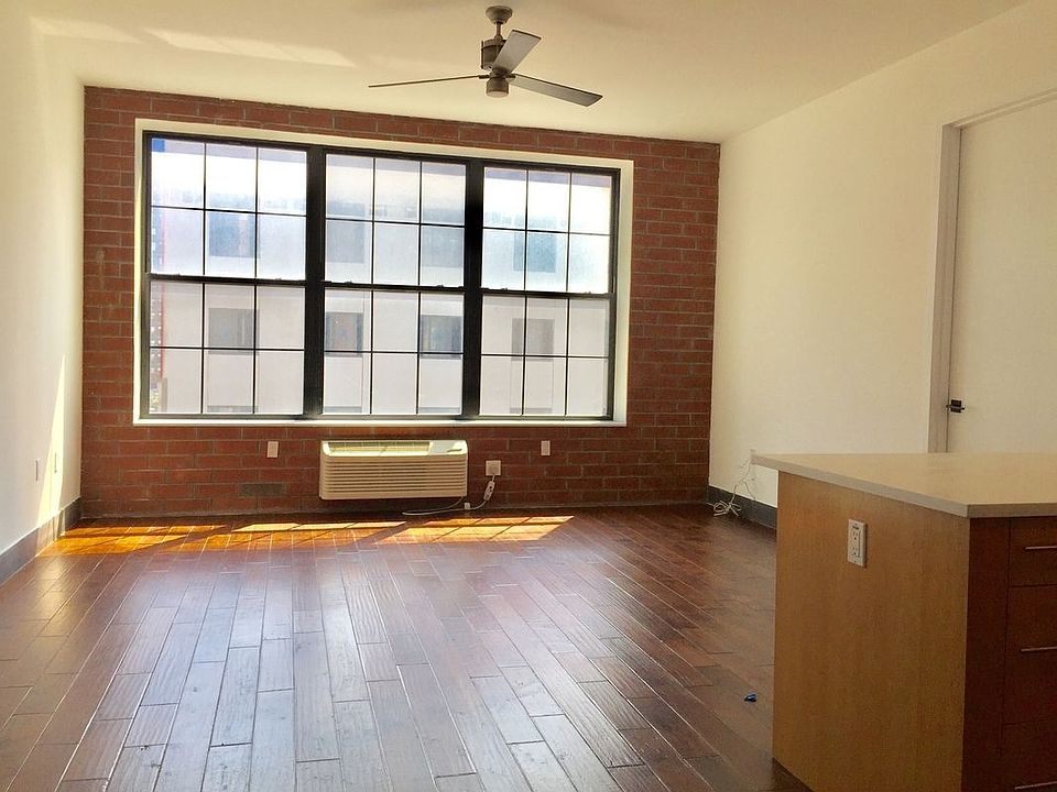 1st image of 42-60 Crescent St #6C