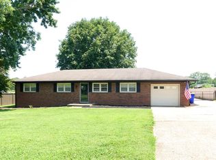 179 Cambridge Cir, Rockfield, KY 42274